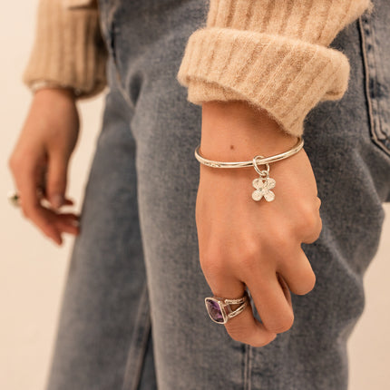 4mm Lucky Charm Classic Bangle