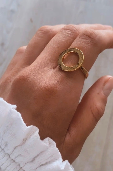 9 Carat Gold Polo Ring