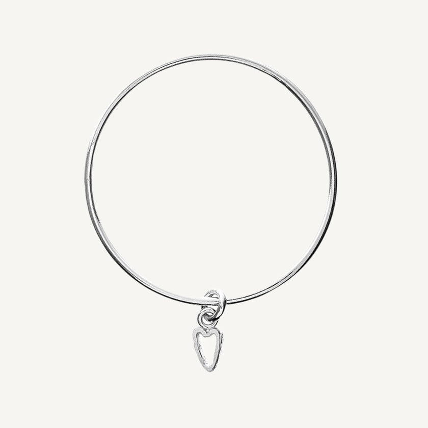 2.5mm Tiny Heart Charm Classic Bangle