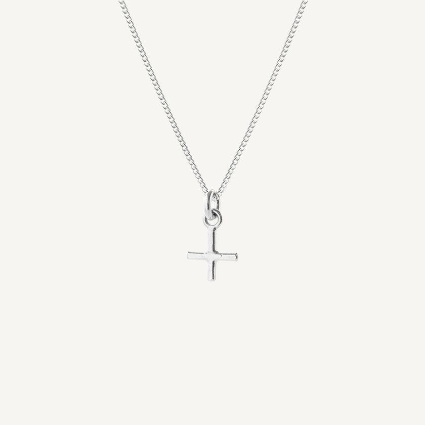 Curb Chain with Mini Cross