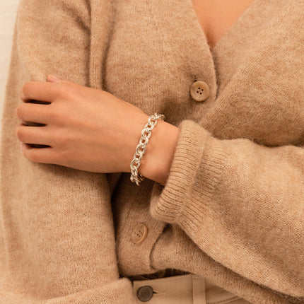 Trace Bracelet